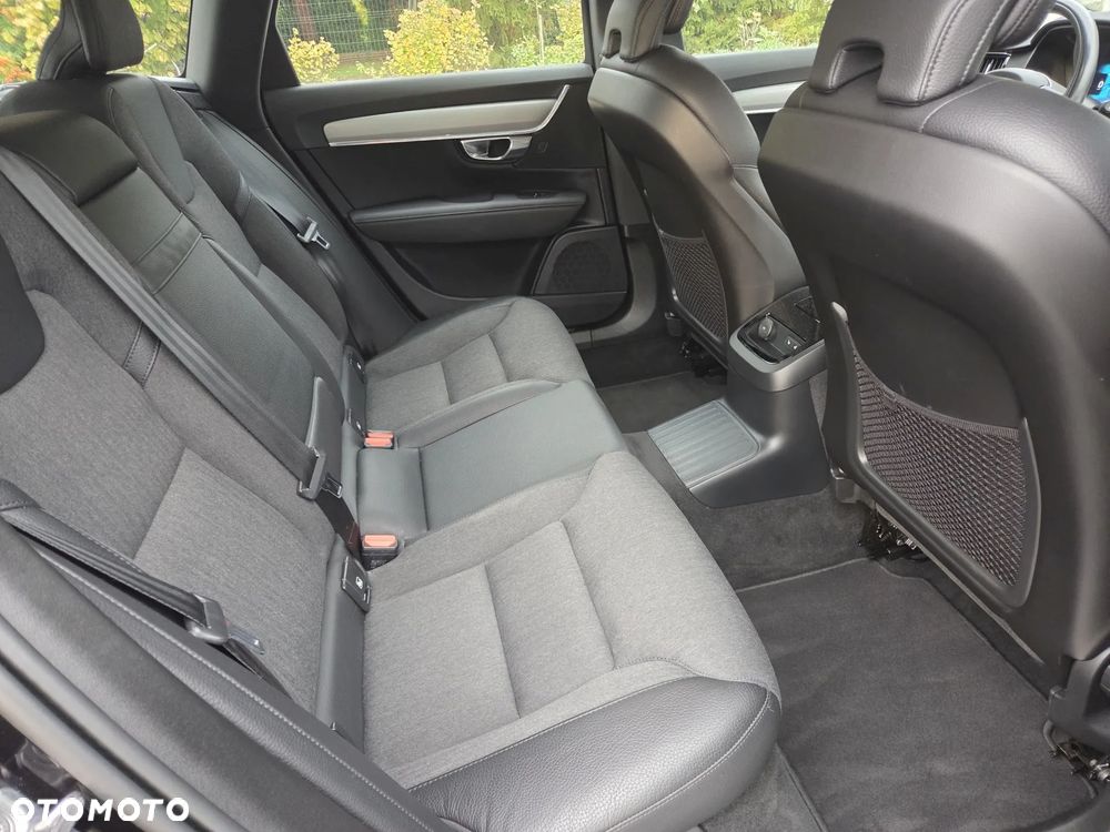Volvo V90 T6 AWD Plug-In Hybrid Inscription Expression - 12