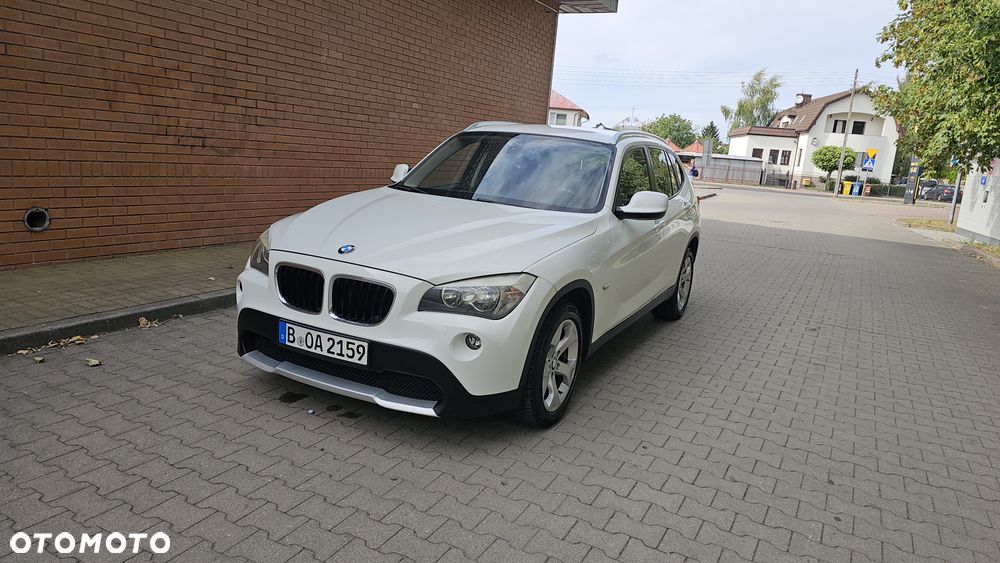 BMW X1 sDrive18d Sport Line - 1
