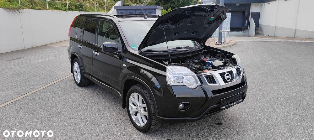 Nissan X-Trail 2.0 dCi 4x4 DPF Platinum - 38
