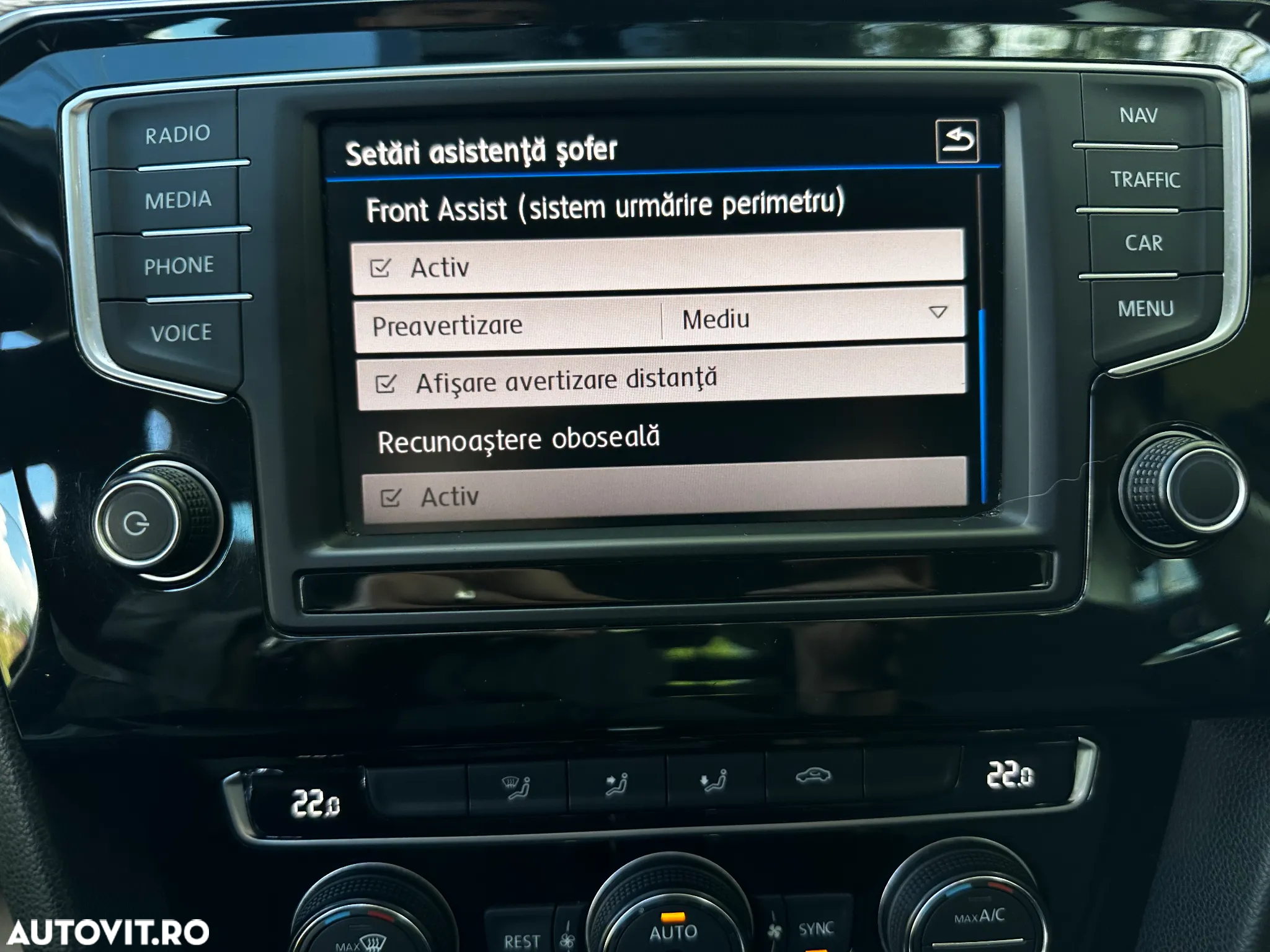 Volkswagen Passat 1.6 TDI (BlueMotion Technology) DSG Comfortline - 28