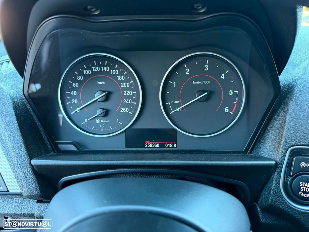BMW 118 dA Pack M - 37