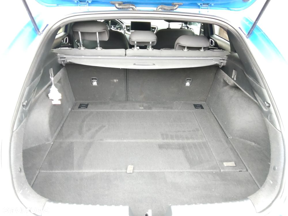 Kia ProCeed 1.5 T-GDI GT Line - 22