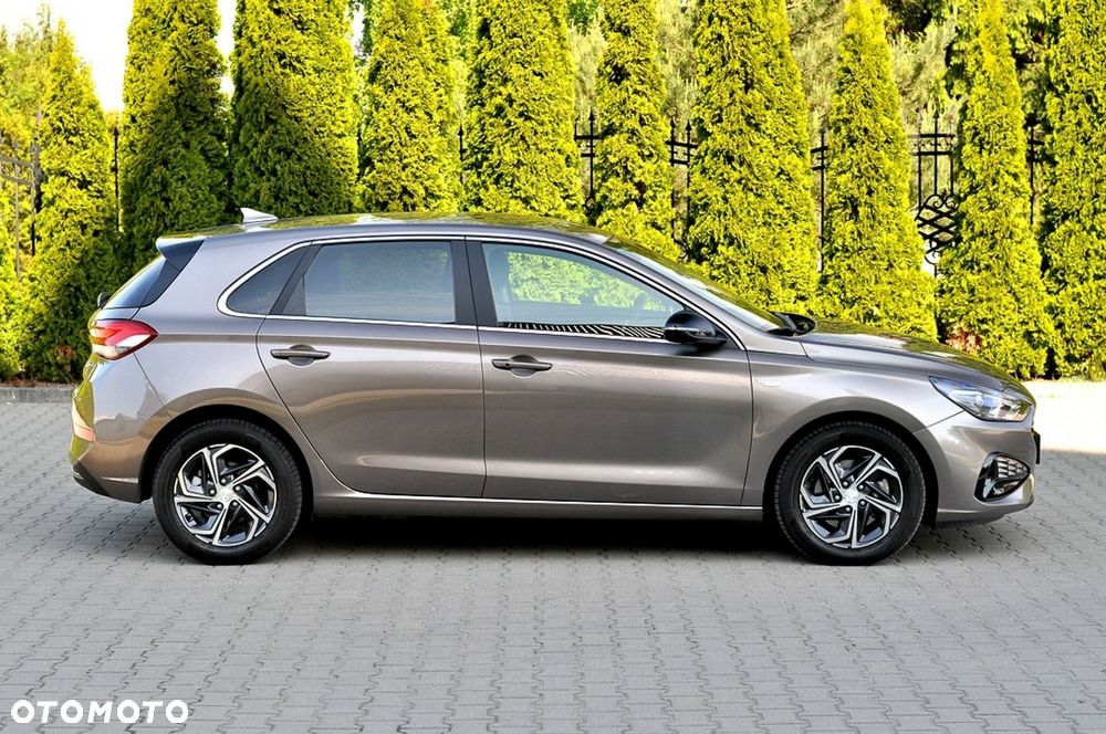 Hyundai i30 1.5 T-GDI 48V Executive - 5