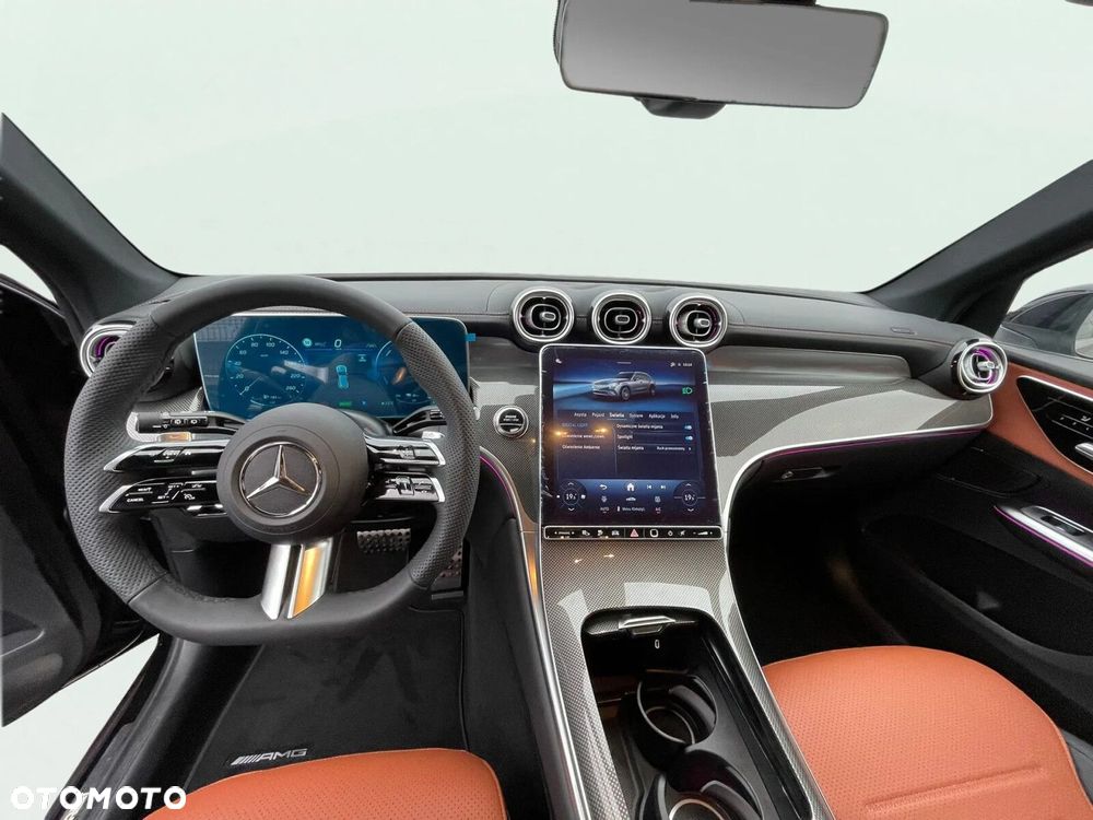 Mercedes-Benz GLC - 12