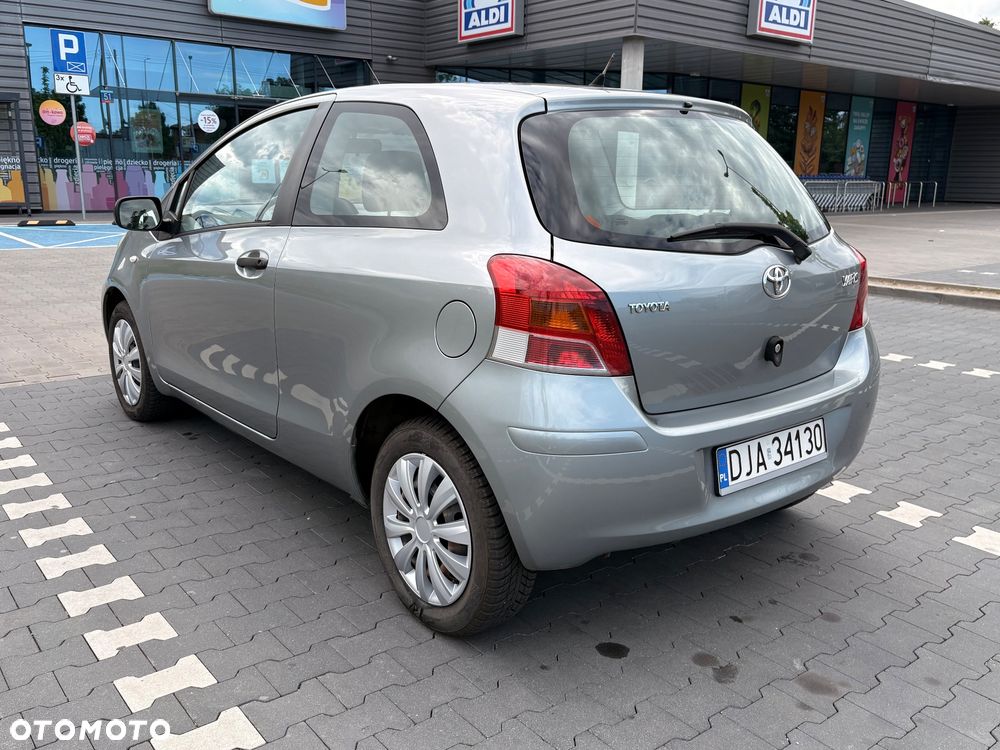 Toyota Yaris 1.0 Luna A/C - 5
