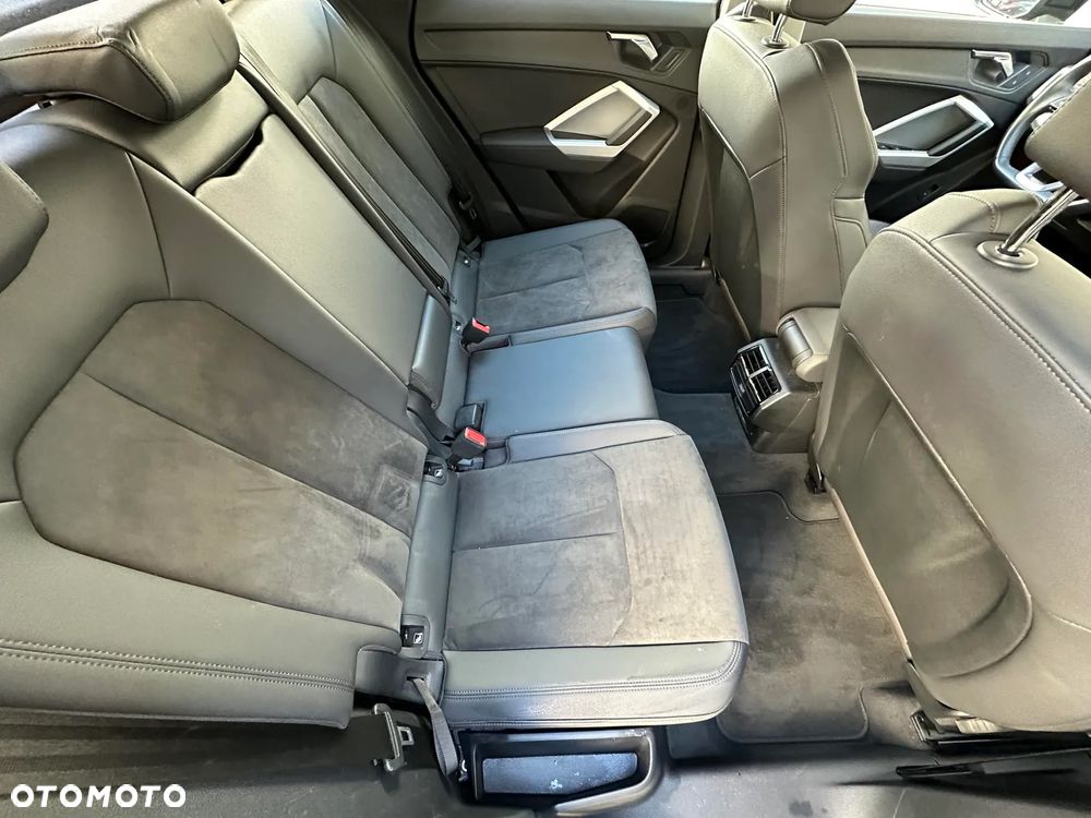 Audi Q3 35 TFSI S line S tronic - 17
