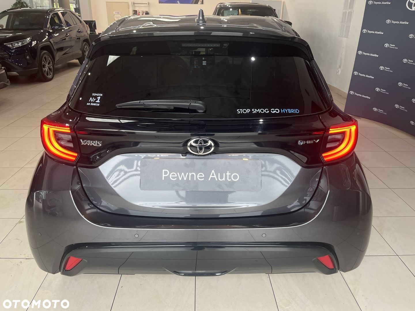 Toyota Yaris - 6