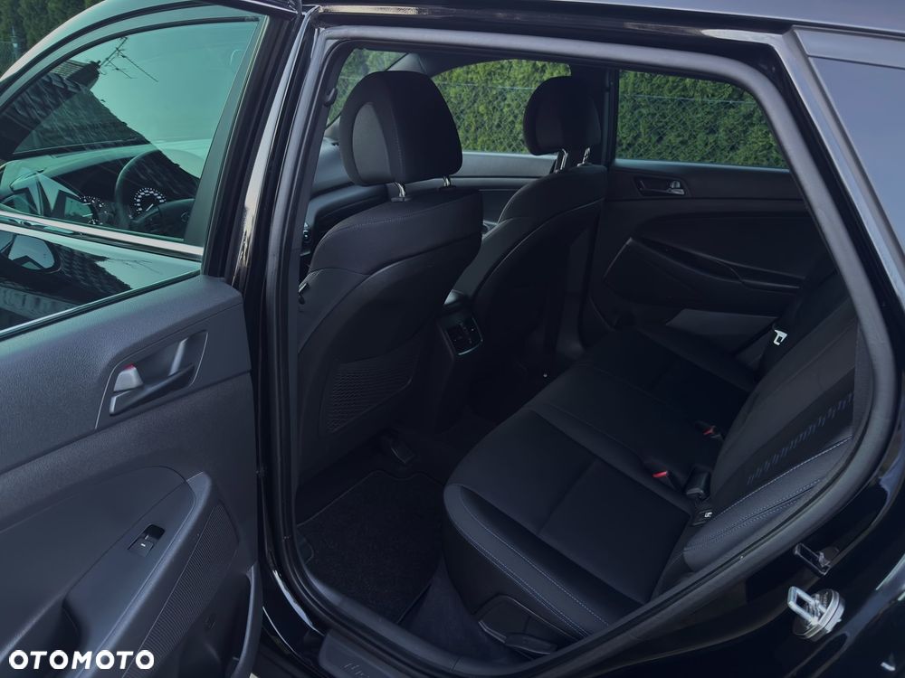 Hyundai Tucson 1.6 GDI BlueDrive Design 2WD - 11