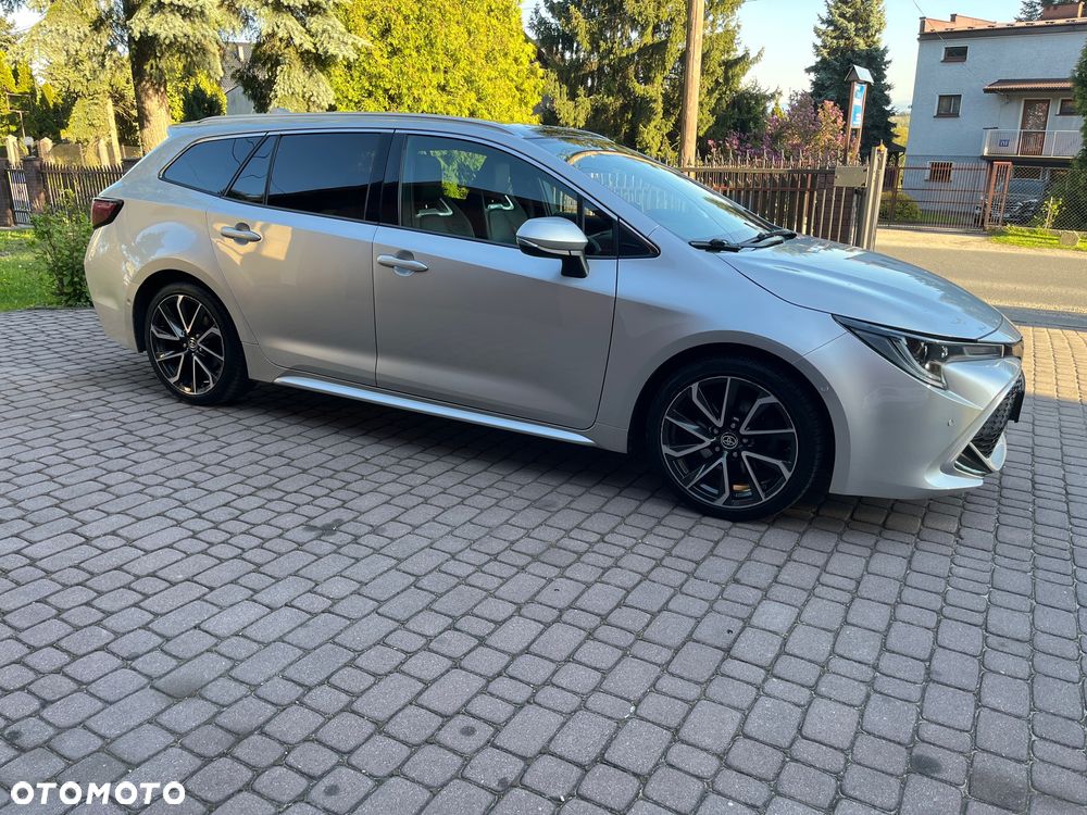 Toyota Corolla 2.0 Hybrid Executive - 3