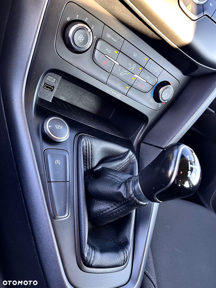 Ford Focus 1.0 EcoBoost STart-Stopp-System ACTIVE - 16