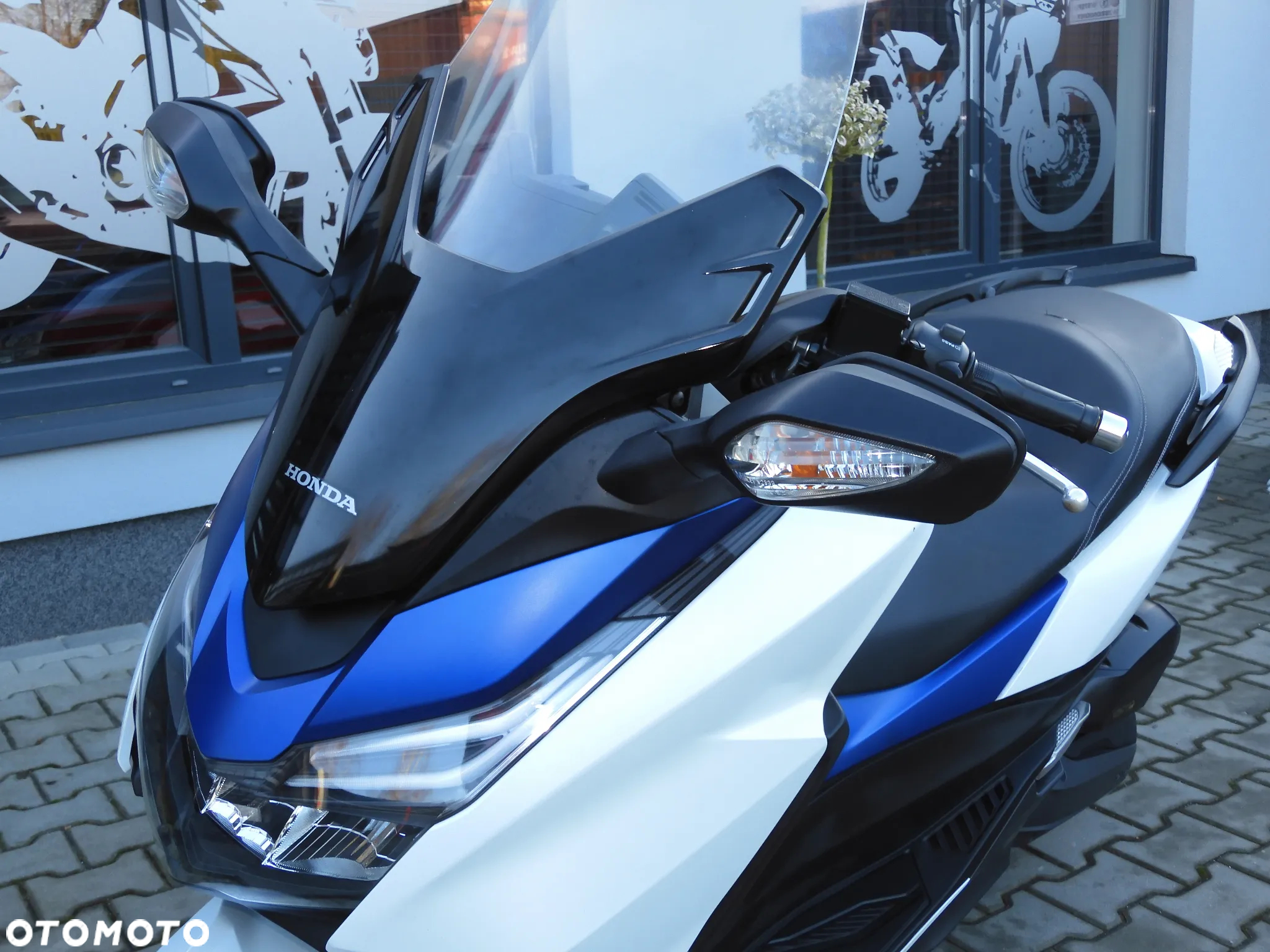 Honda NSS - 25