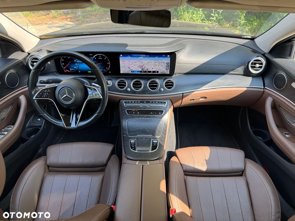 Mercedes-Benz Klasa E 220 d 4-Matic Avantgarde - 5