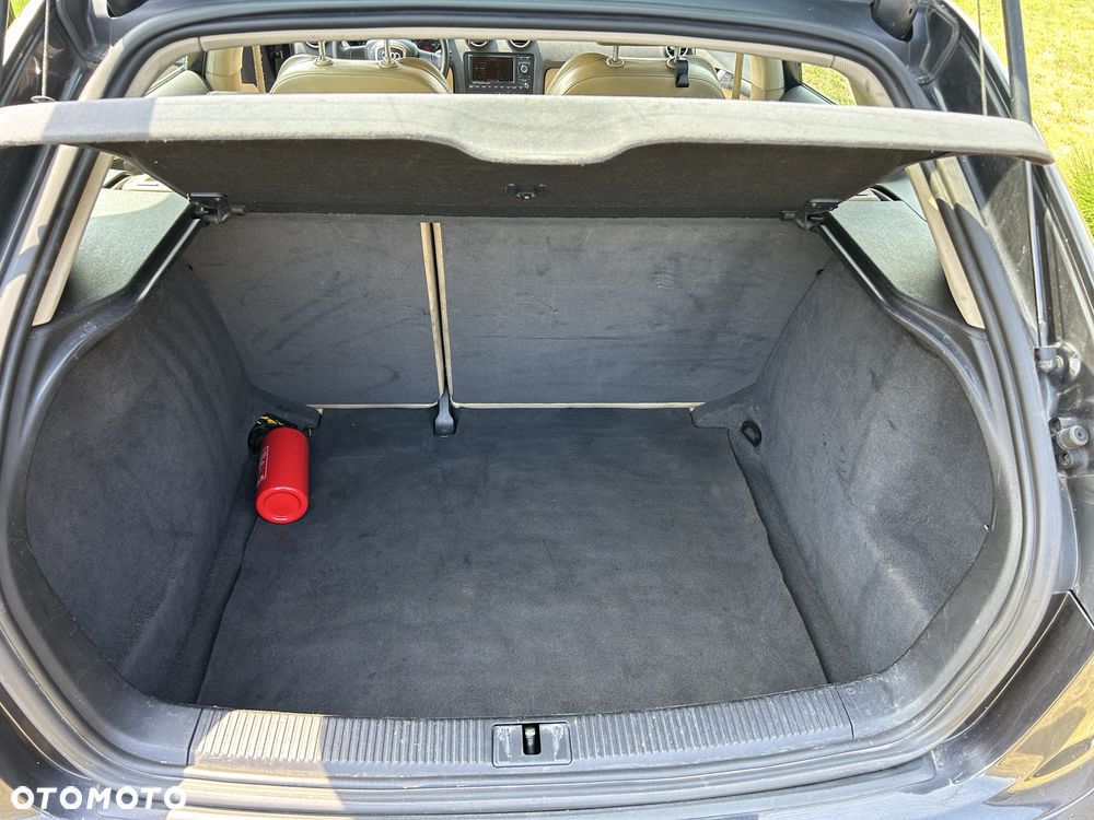 Audi A3 Sportback - 6