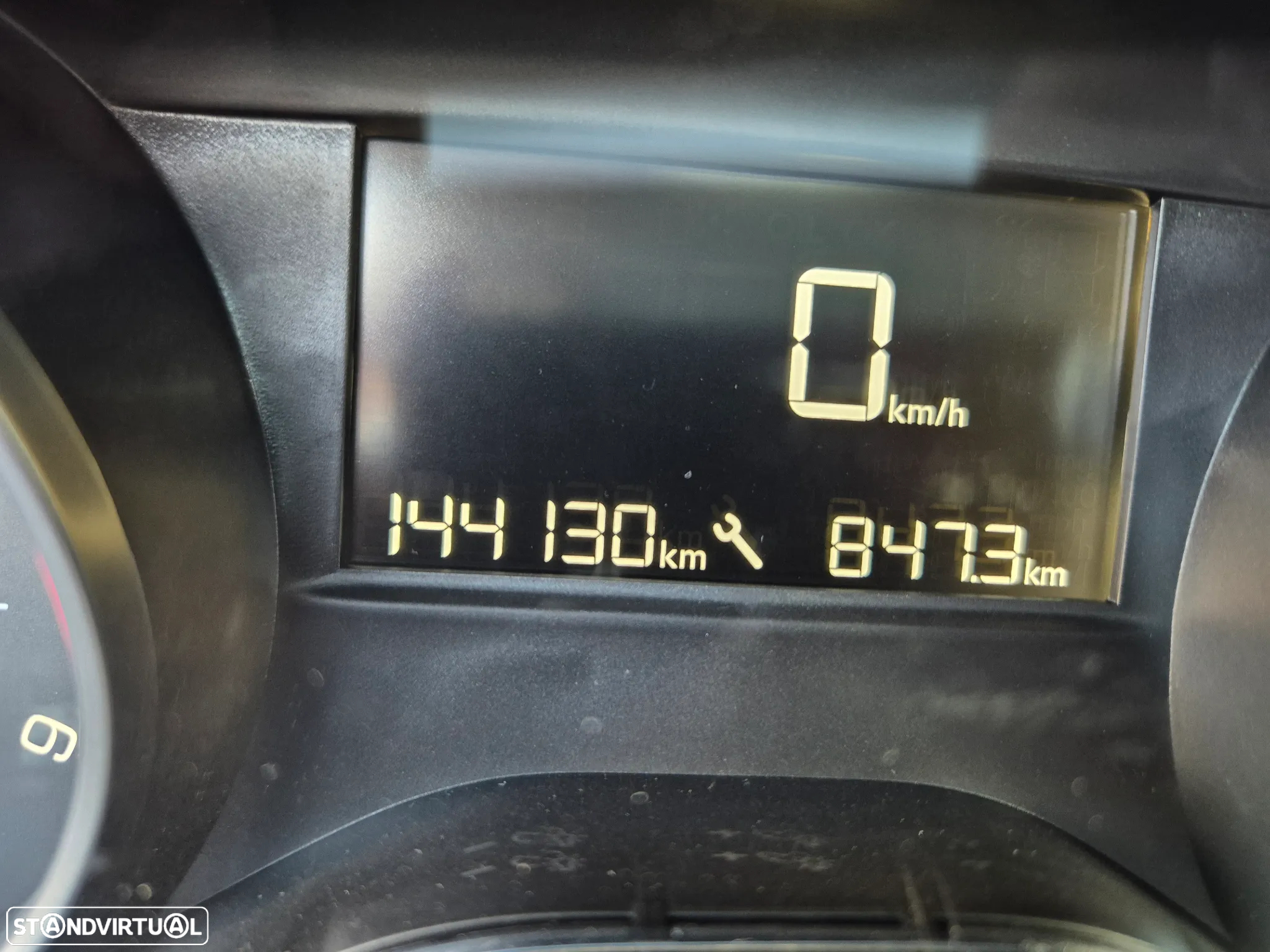 Peugeot 2008 1.5 BlueHDi Style - 16