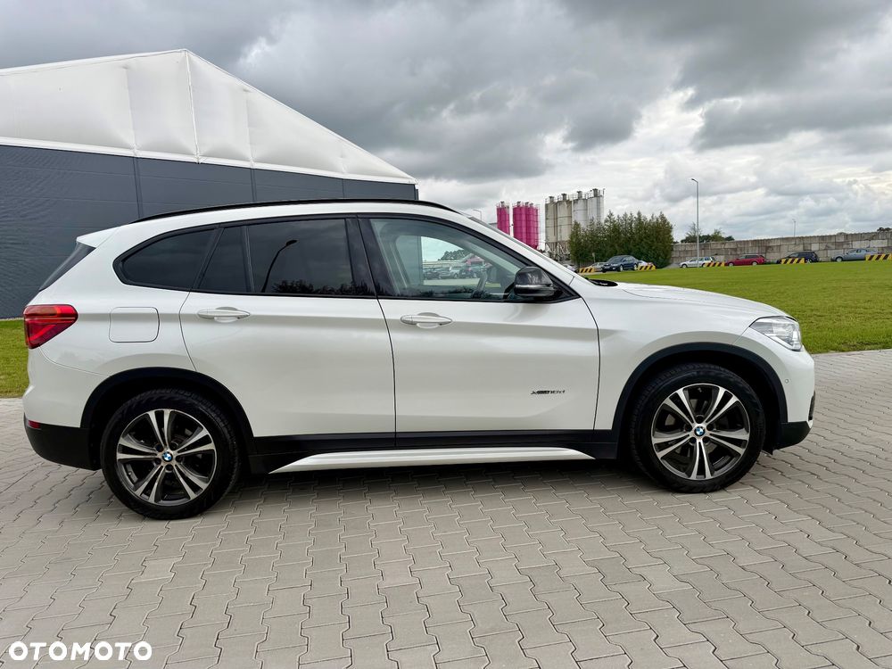 BMW X1 xDrive18d Sport - 8