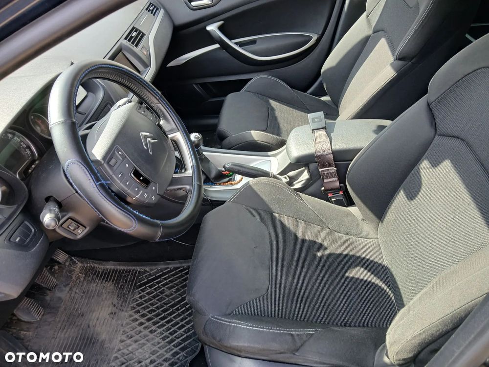 Citroën C5 1.6 HDi Dynamique - 10