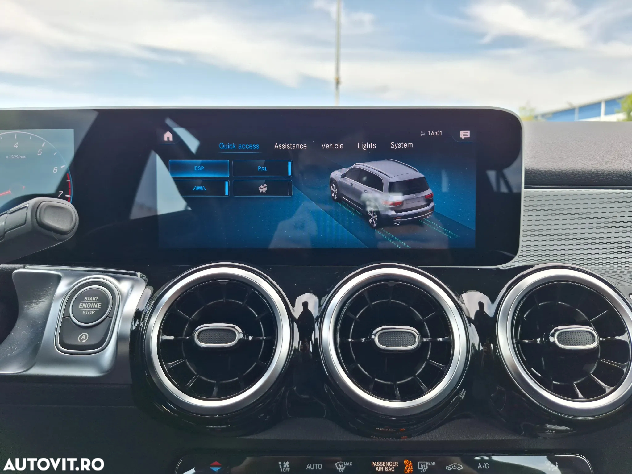 Mercedes-Benz GLB 250 4MATIC Aut. - 24