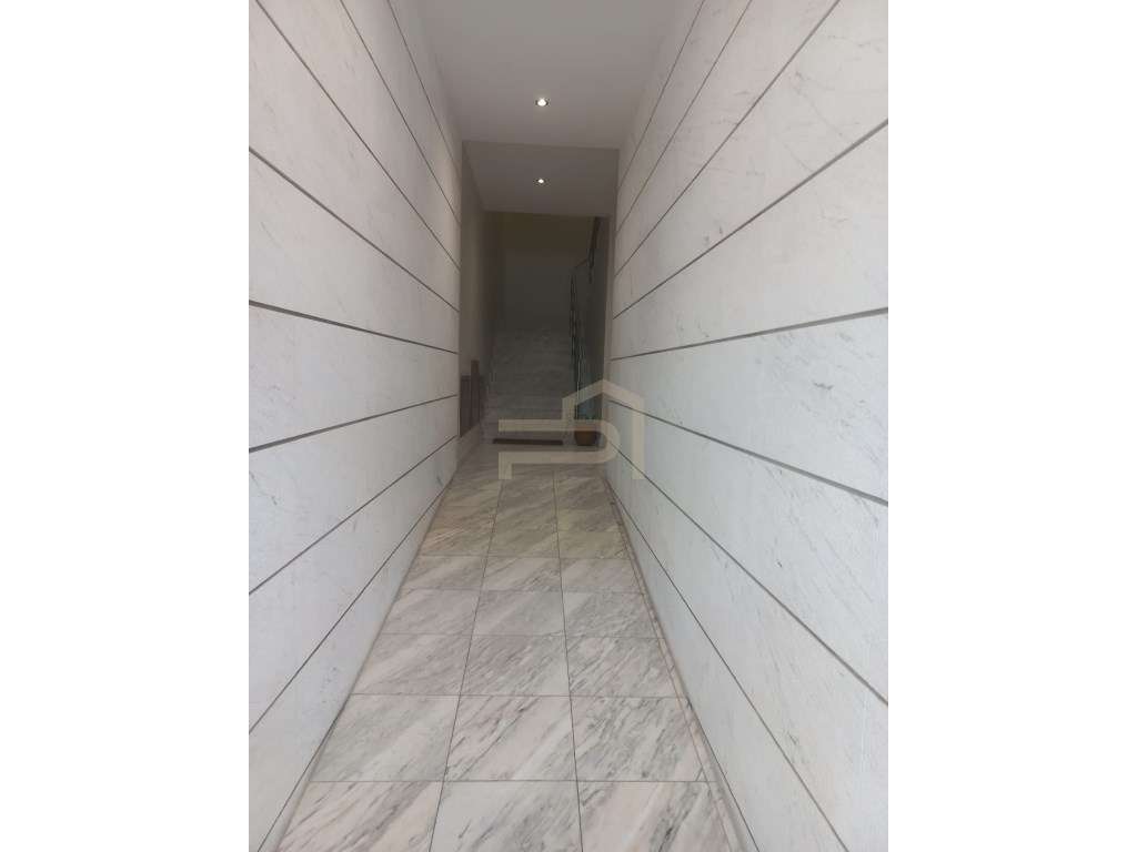 Apartamento T2 Aver-o-Mar - Grande imagem: 3/17
