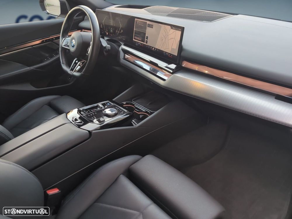 BMW i5 xDrive40 Edição Desportiva M - 19
