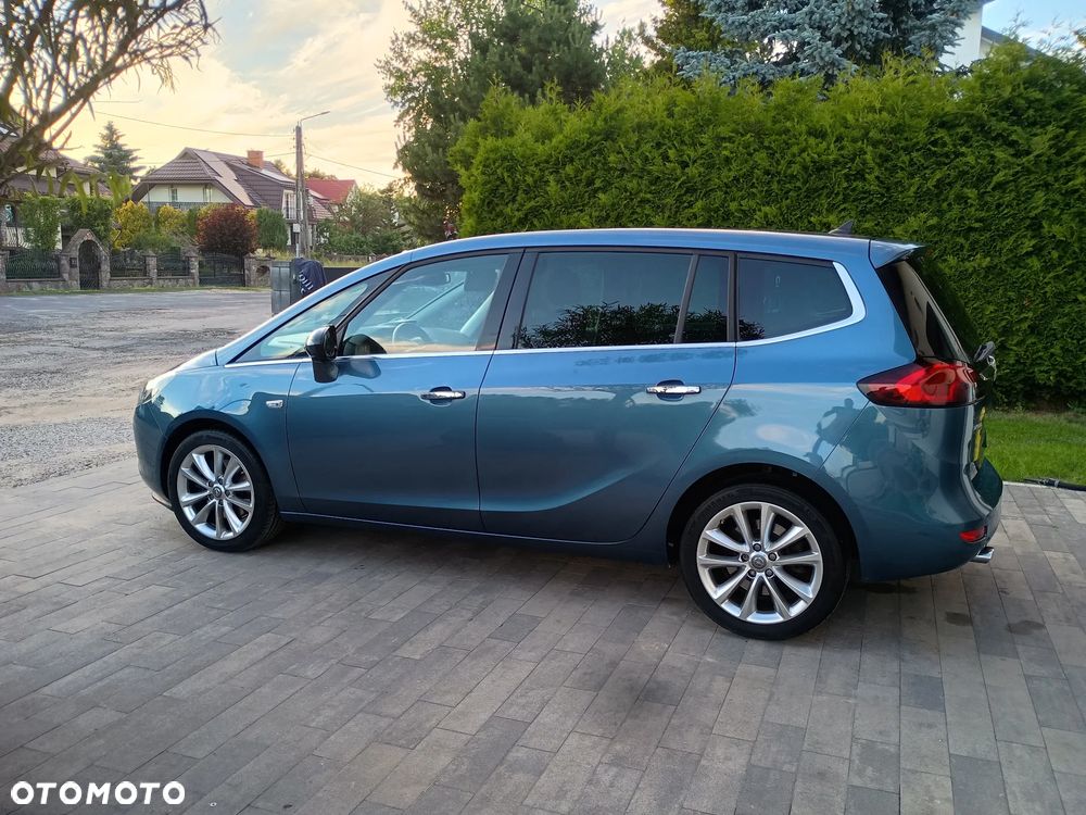 Opel Zafira Tourer 2.0 CDTI Automatik Edition - 2