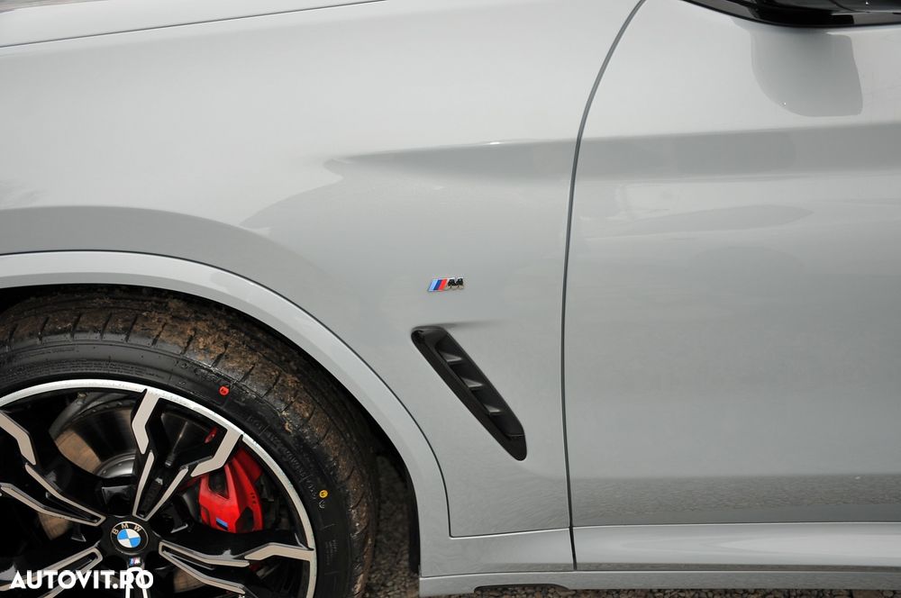 BMW X4 M M40i AT MHEV - 33