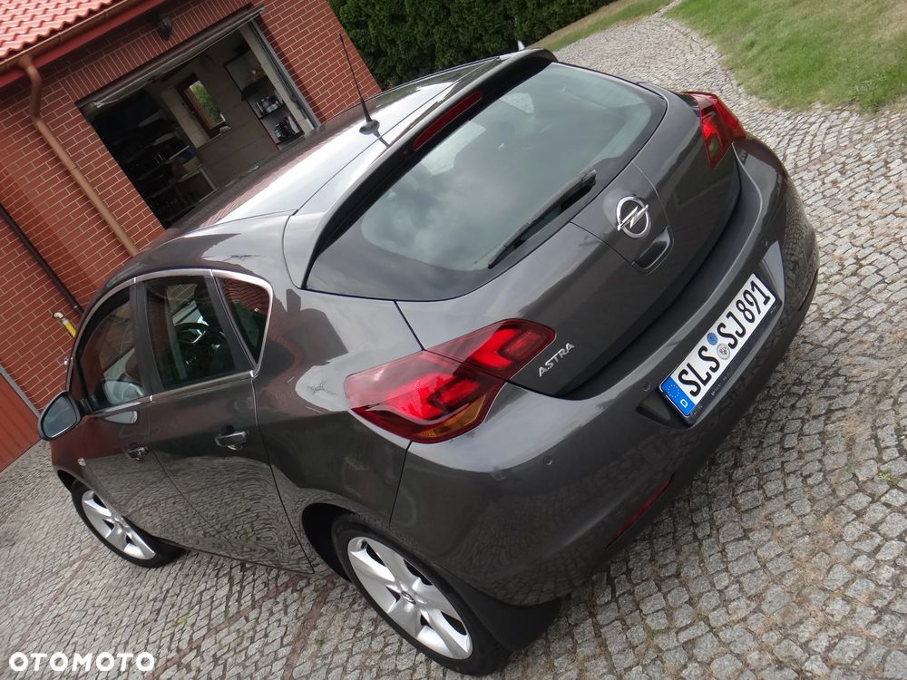 Opel Astra 1.6 Edition Sport - 20