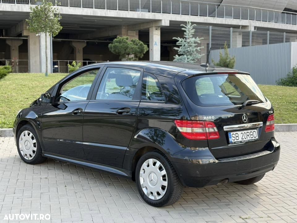 Skoda Fabia - 5