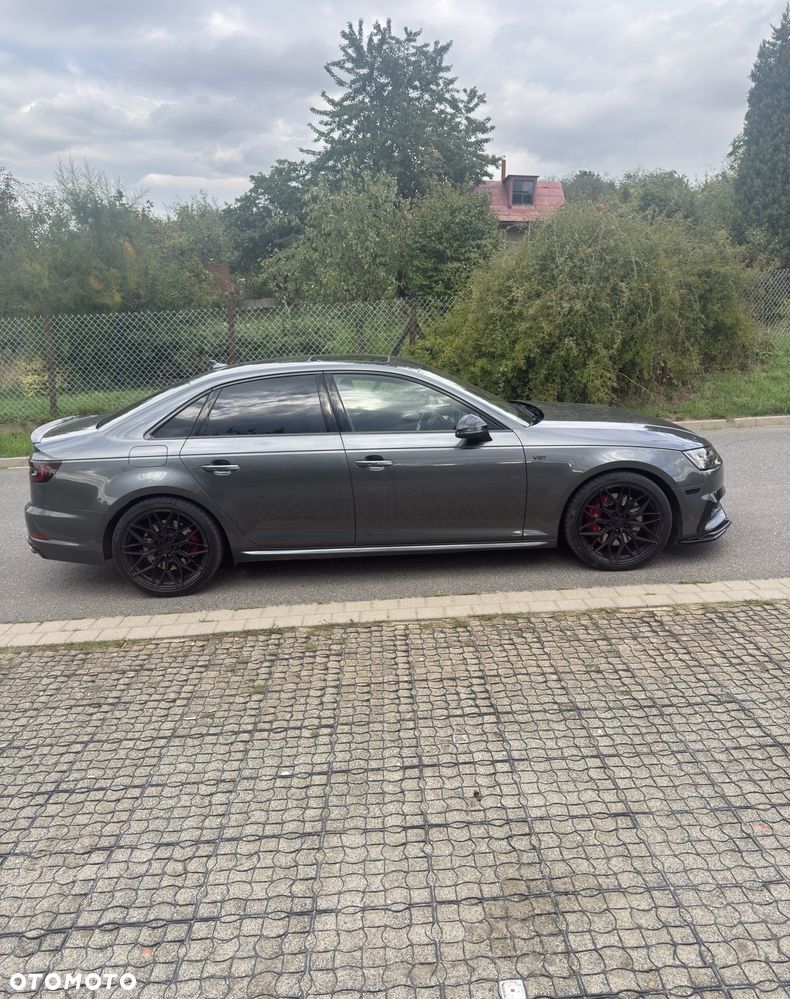 Audi S4 Limousine - 6