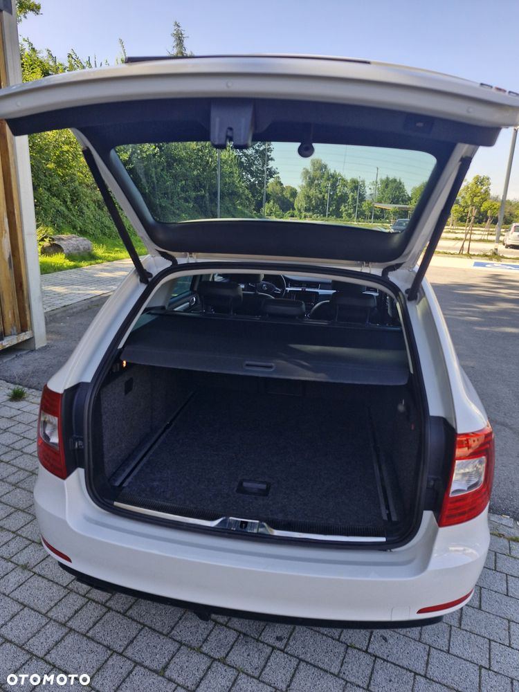 Skoda Superb 2.0 TDI 4x4 Elegance DSG - 7