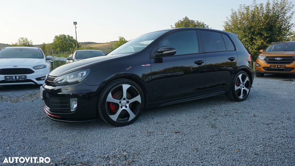 Volkswagen Golf 2.0 GTI - 3