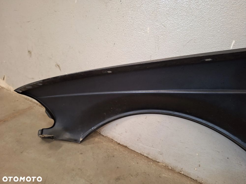 BŁOTNIK PRAWY PRZÓD BMW E46 SEDAN LAK:303/9 NR269 - 18