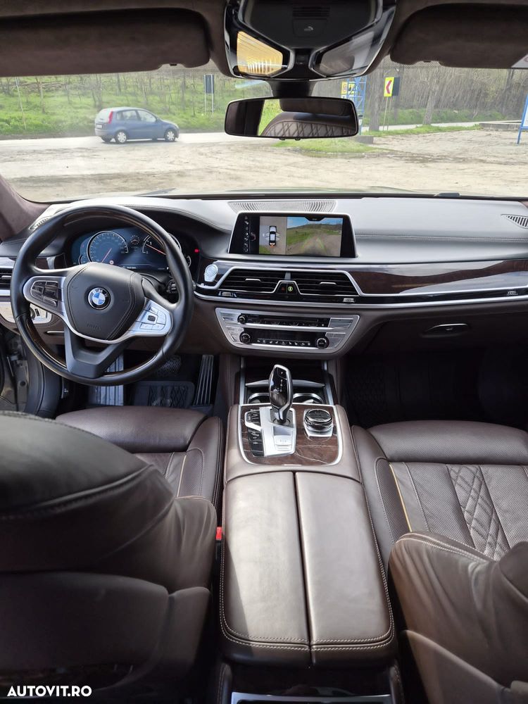 BMW Seria 7 730d xDrive Edition Exclusive - 14