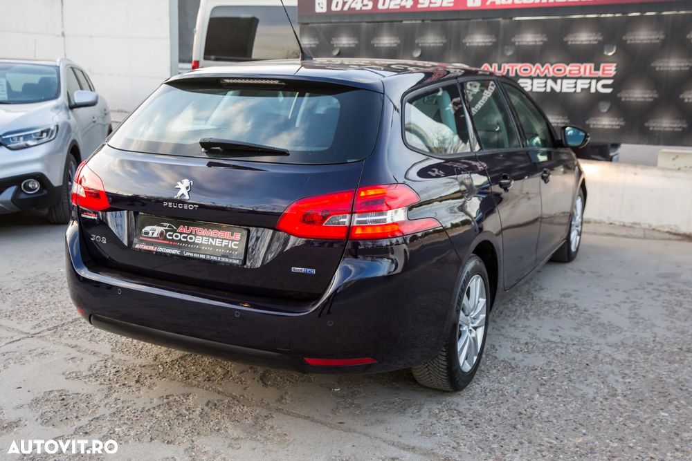 Peugeot 308 - 4