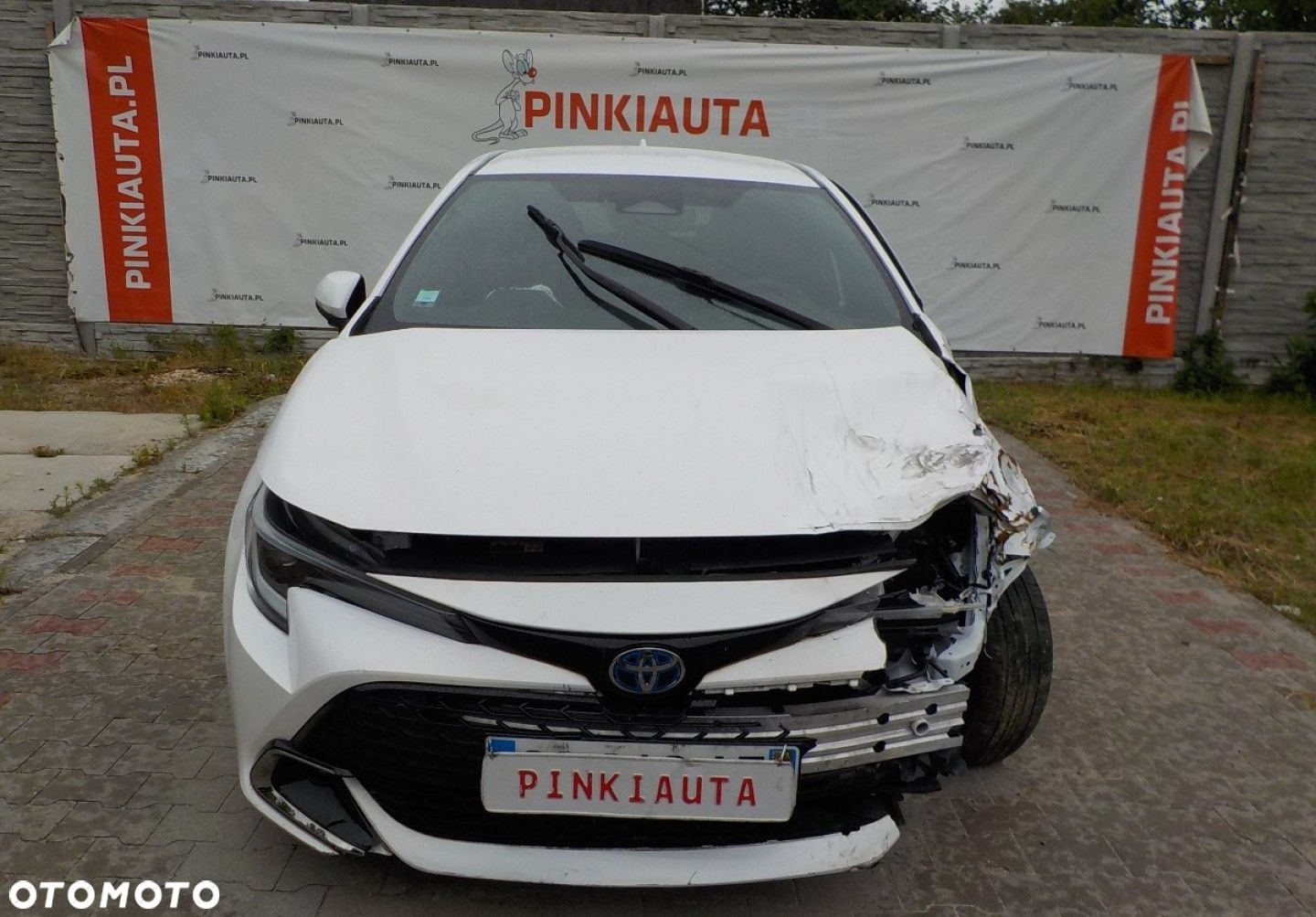 Toyota Corolla - 2