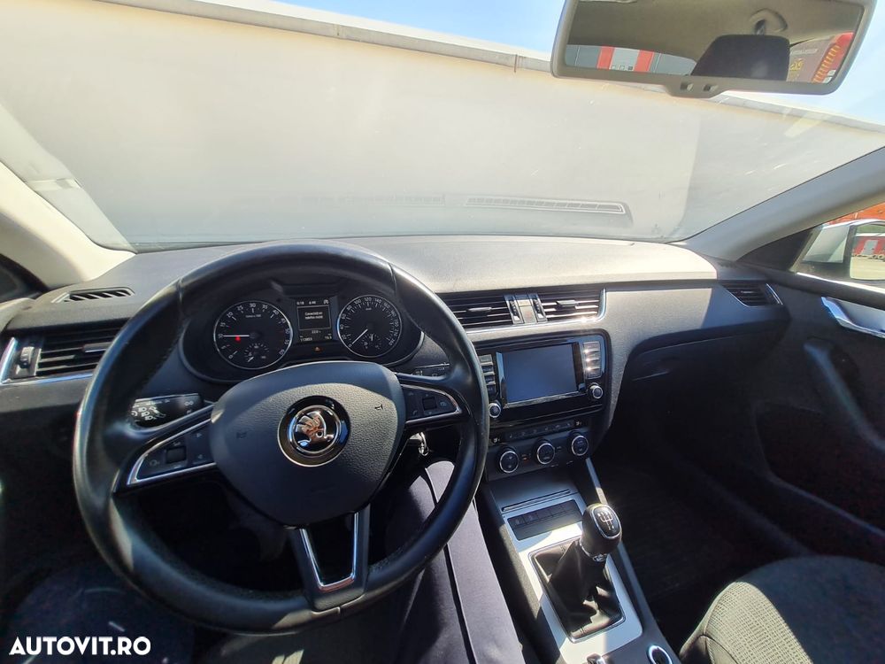 Skoda Octavia 1.6 TDI Ambition - 9