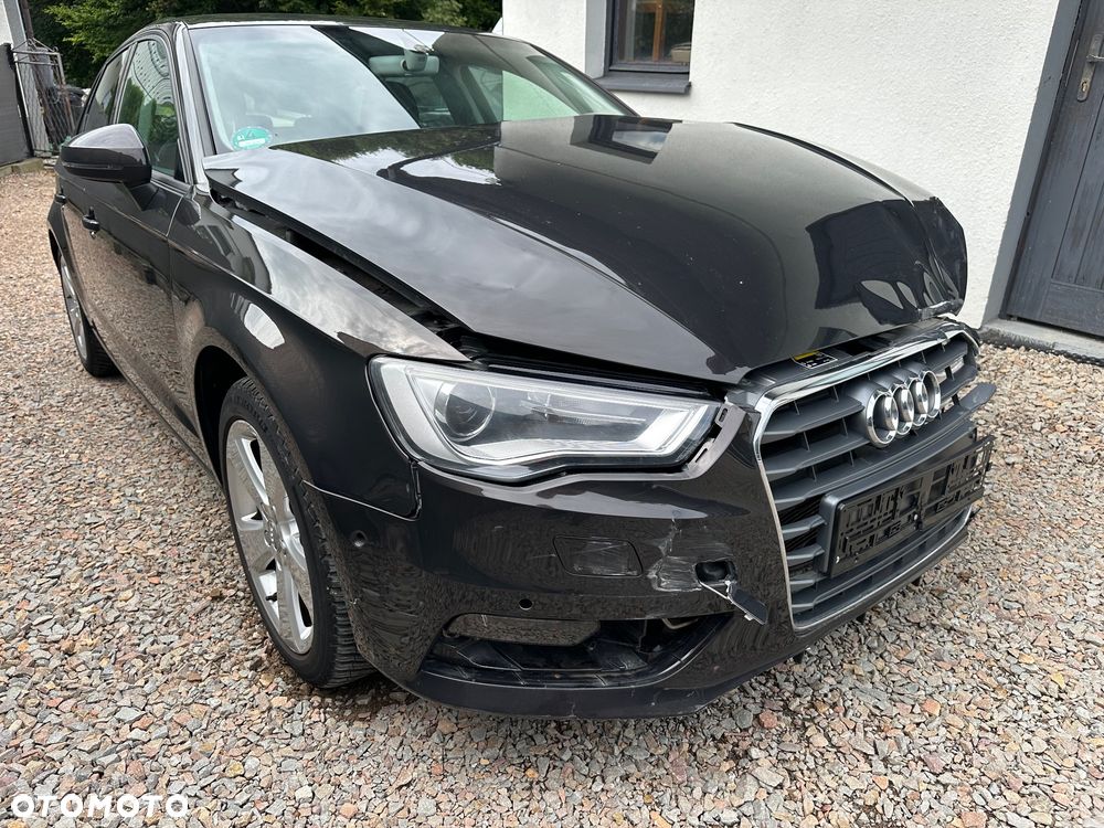 Audi A3 Sportback 1.4 TFSI CoD ultra Ambition - 2