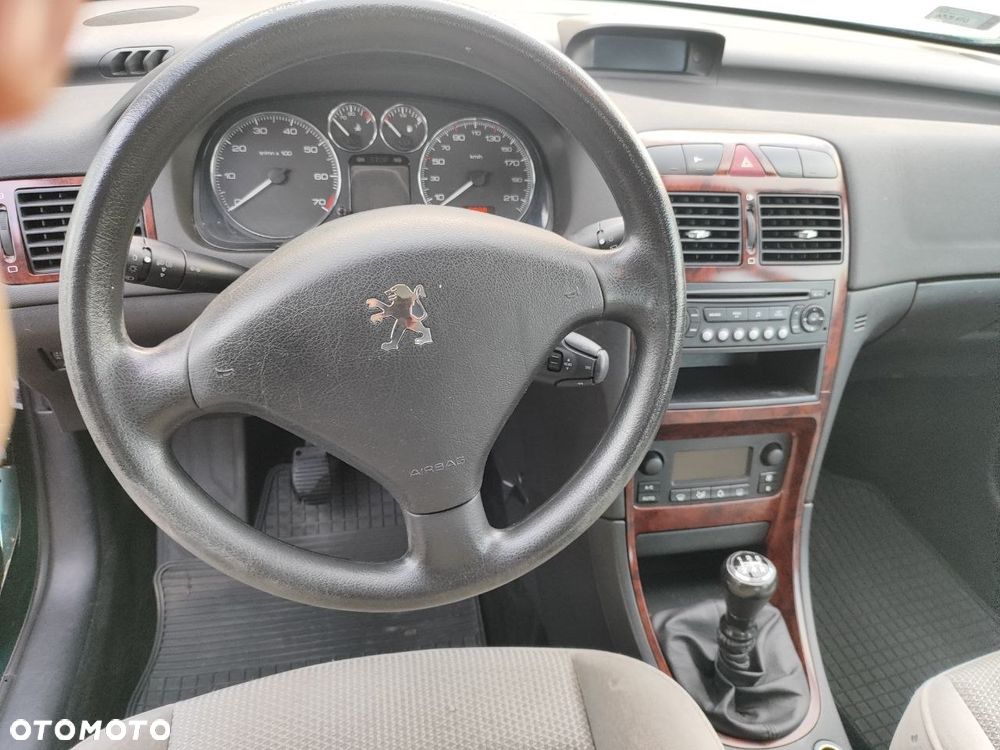 Peugeot 307 1.6 - 11