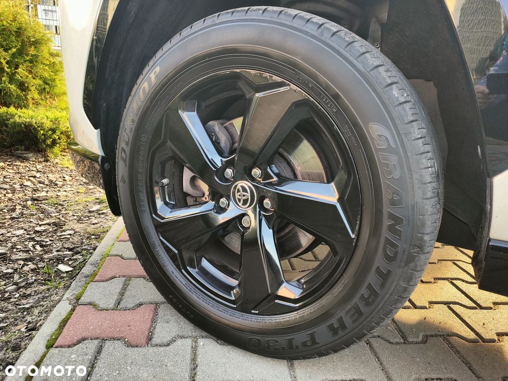 Toyota RAV4 - 12