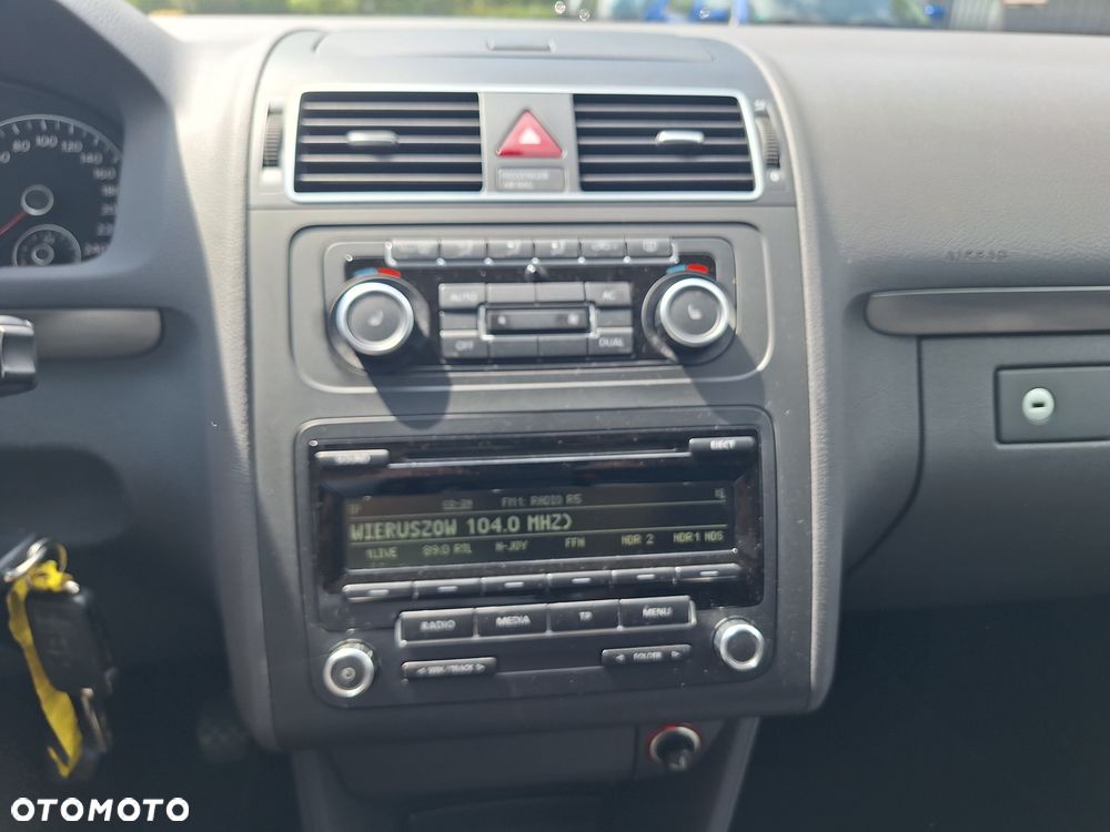 Volkswagen Touran - 7