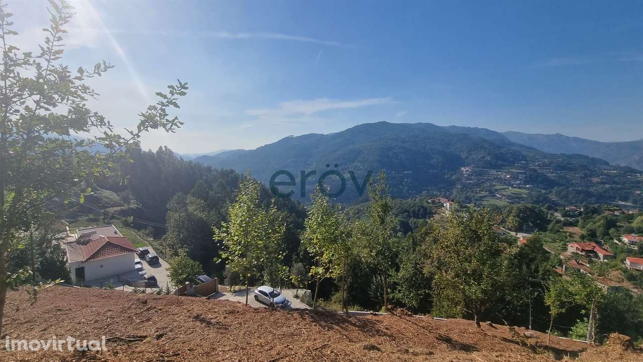 TERRENO NA CANIÇADA - VIEIRA DO MINHO - Grande imagem: 2/22