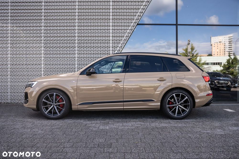 Audi Q7 60 TFSI e PHEV Quattro S Line Tiptr - 6