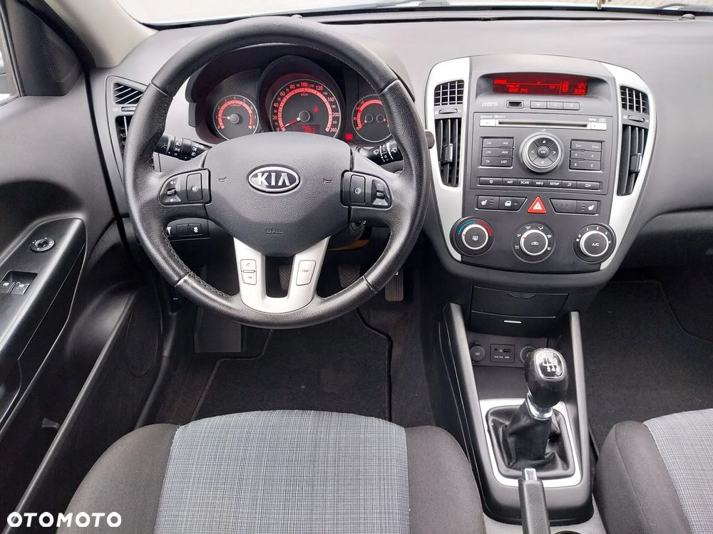 Kia Ceed 1.6 CVVT Edition 7 - 17