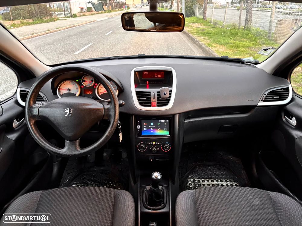 Peugeot 207 1.4 HDi Urban - 5