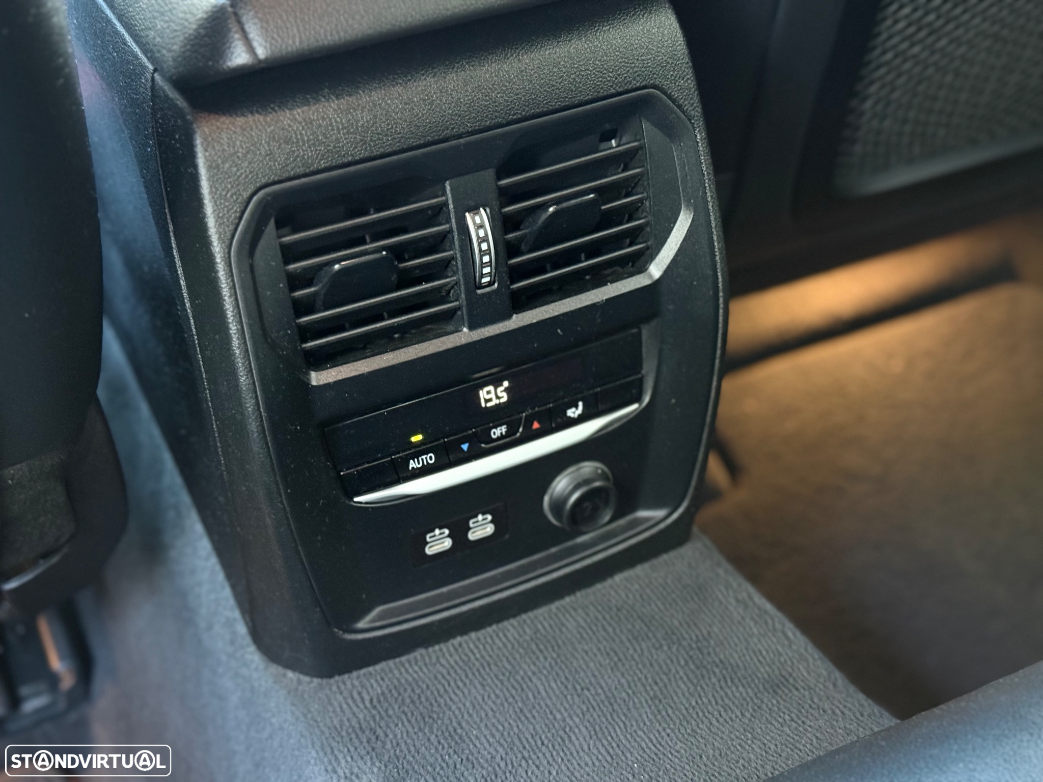 BMW 320 d Line Sport Shadow Auto - 9
