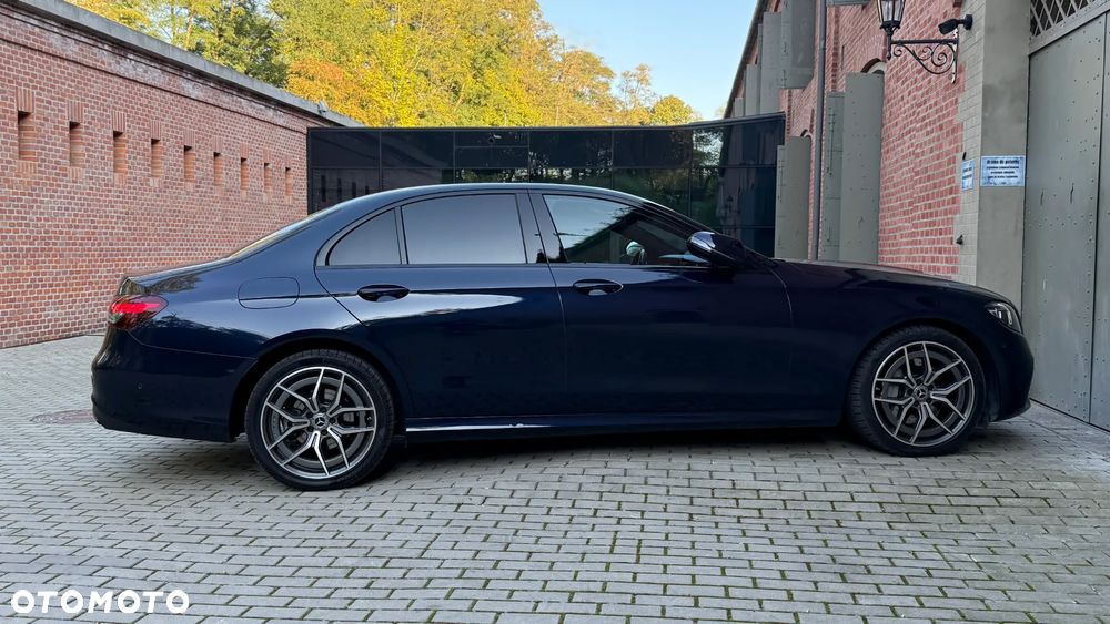 Mercedes-Benz Klasa E 220 d 4-Matic AMG - 15