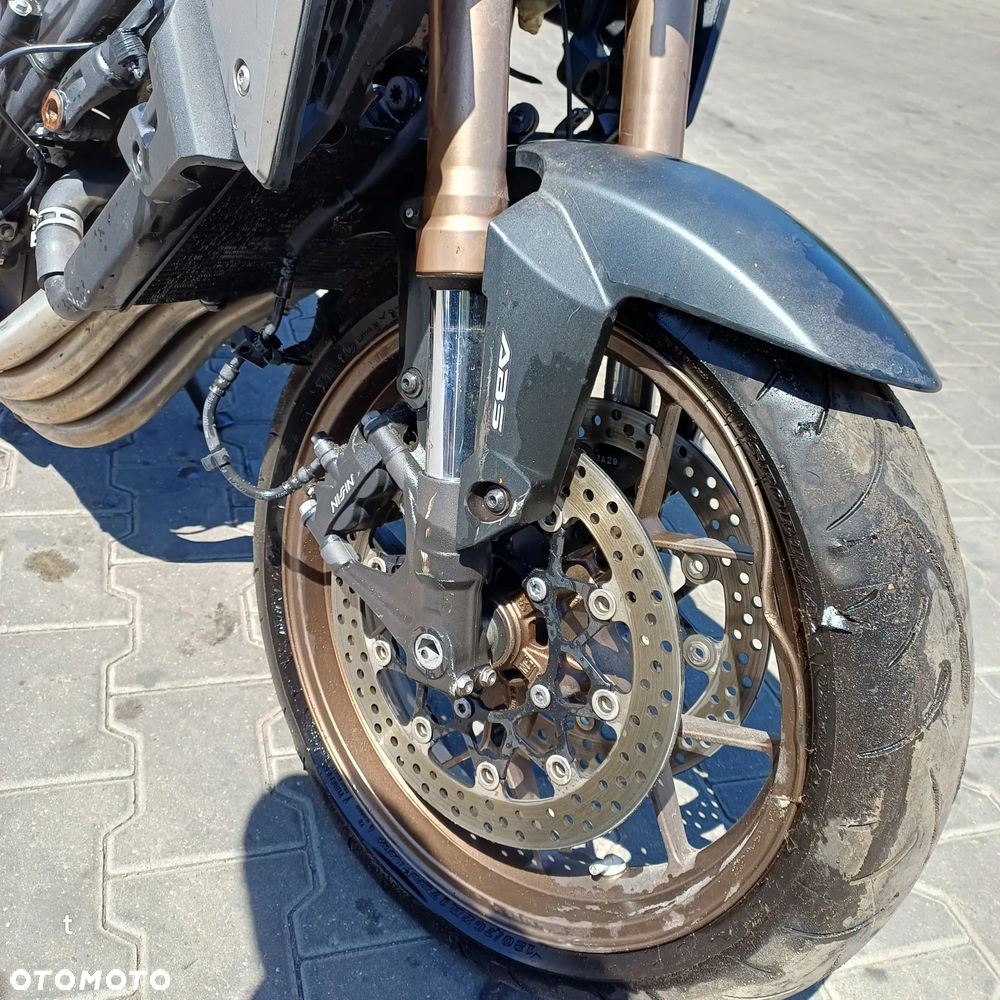 Honda CB - 5