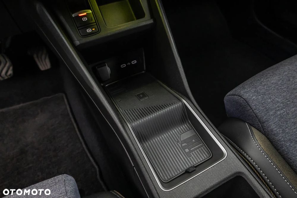 Renault 5 52kWh Comfort Range Techno - 24