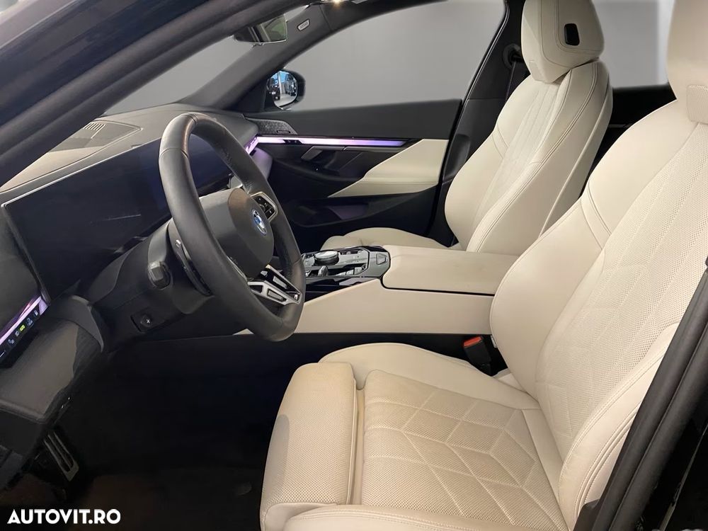 BMW Seria 5 550e xDrive Aut. - 8