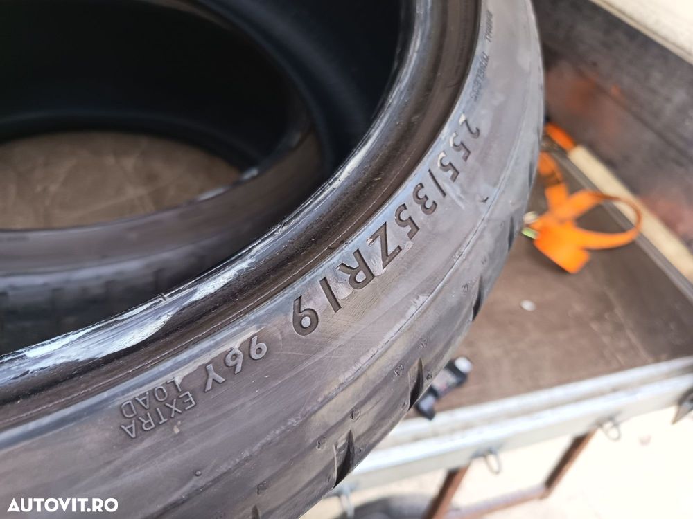 Anvelope vara 255 35 19 dunlop 2018 7mm - 7
