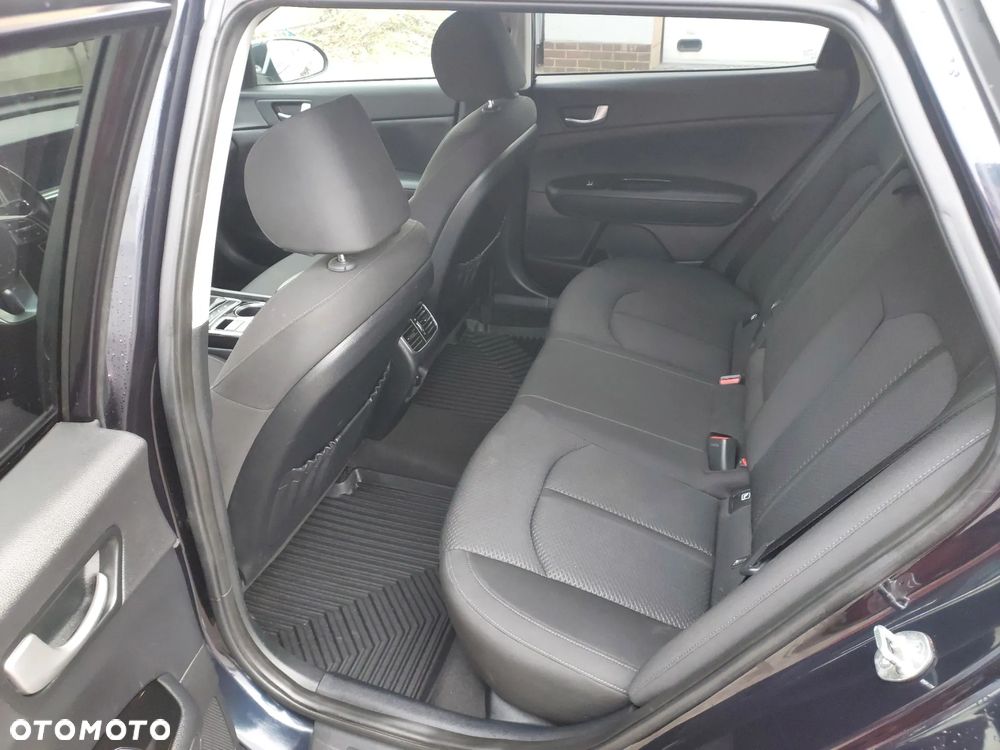 Kia Optima Sportagon 1.6 CRDI Spirit - 12